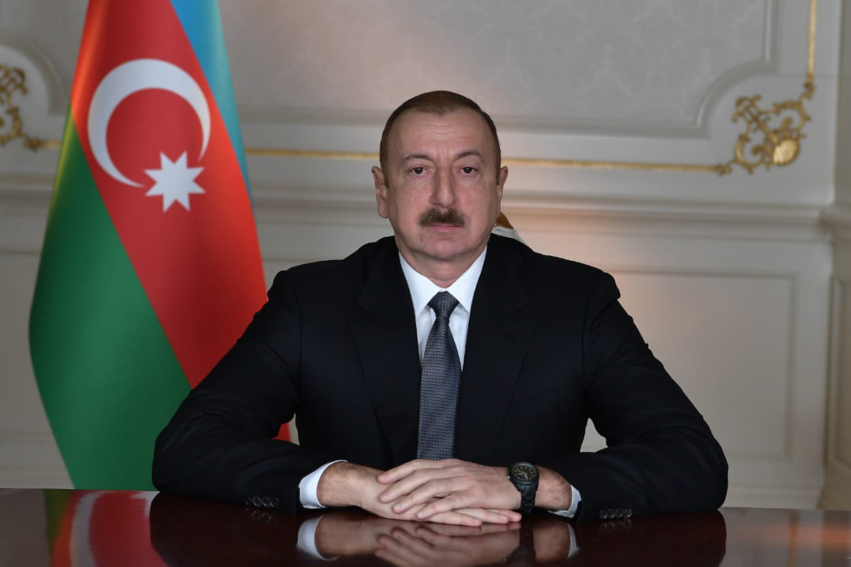 Dövlət başçısı Monteneqro Prezidentinə təbrik məktubu göndərib